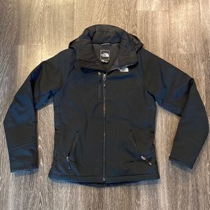 ✨SOLD✨ The North Face Black Soft Shell Jacket SIZE S
